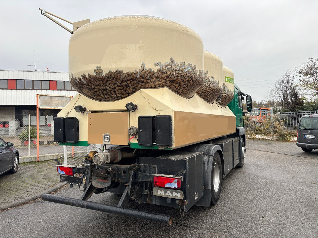 MAN TGS 18.440 Silo/Waage/Kompressor/40m Schlauch - Xe bồn: hình 5 MAN TGS 18.440 Silo/Waage/Kompressor/40m Schlauch - Xe bồn: hình 5
