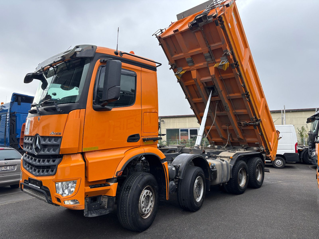 Mercedes-Benz Arocs 3248 8x4 MP5 Bordmatik/Klima/Plane - Xe ben: hình 3 Mercedes-Benz Arocs 3248 8x4 MP5 Bordmatik/Klima/Plane - Xe ben: hình 3