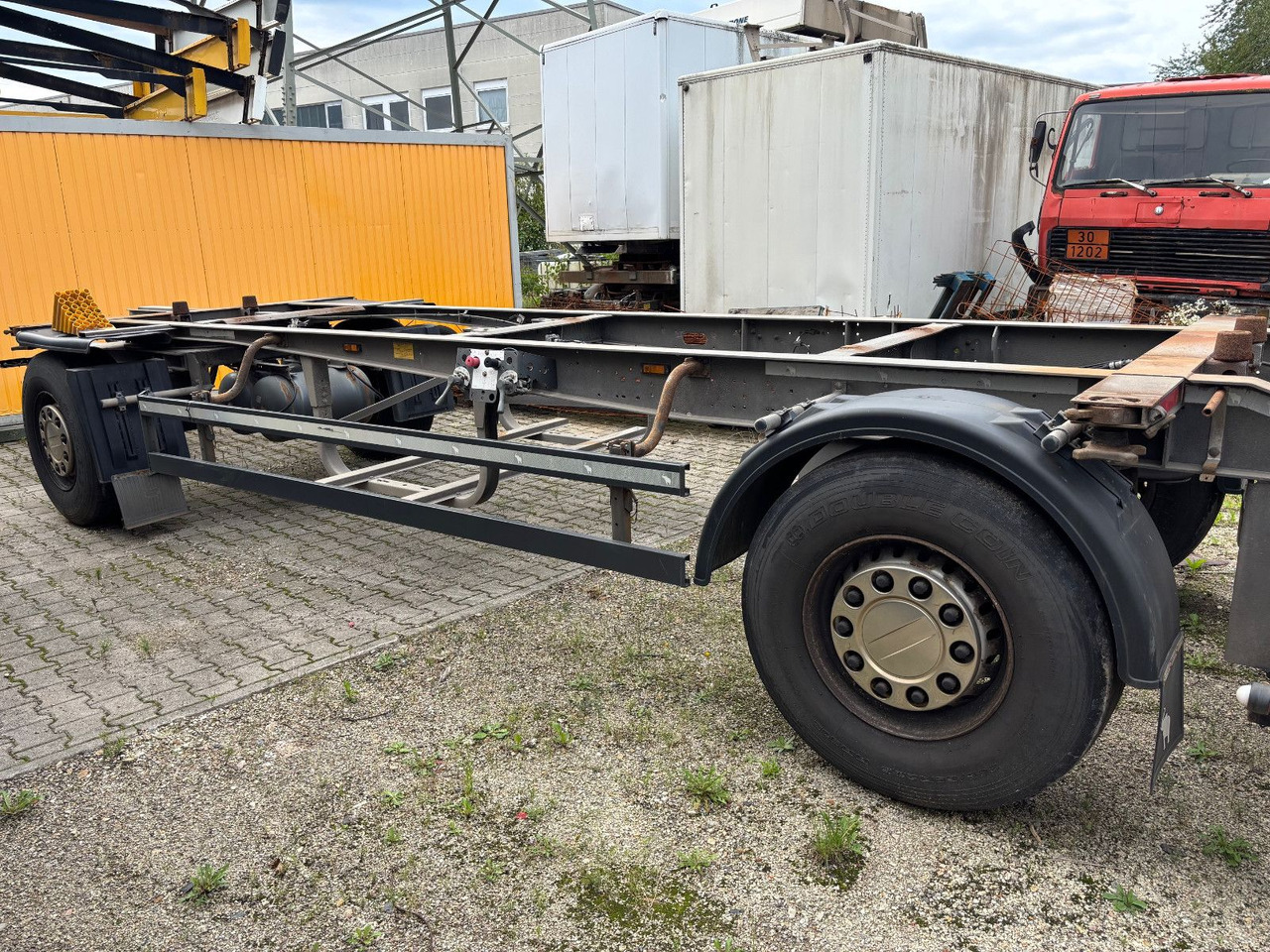 Schmitz Cargobull AWF 18 Containeraufbau/VERZINKT/Scheibe - Xe chở container/ Rơ moóc hoán đổi thân: hình 2 Schmitz Cargobull AWF 18 Containeraufbau/VERZINKT/Scheibe - Xe chở container/ Rơ moóc hoán đổi thân: hình 2