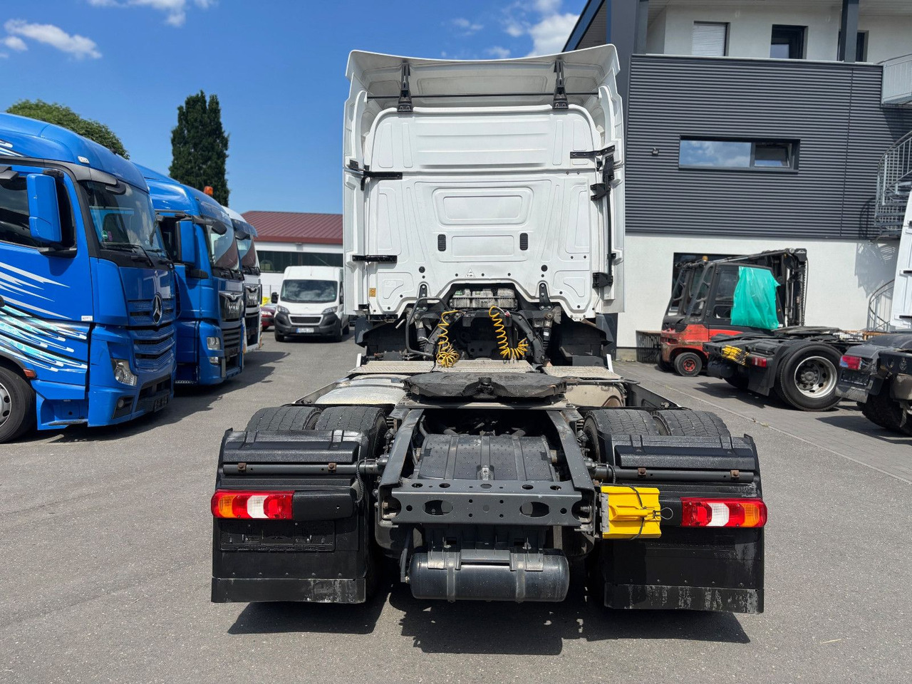 Mercedes-Benz Actros 1840 Kein 1842 1845 Retarder Blatt-Luft - Xe đầu kéo: hình 4 Mercedes-Benz Actros 1840 Kein 1842 1845 Retarder Blatt-Luft - Xe đầu kéo: hình 4