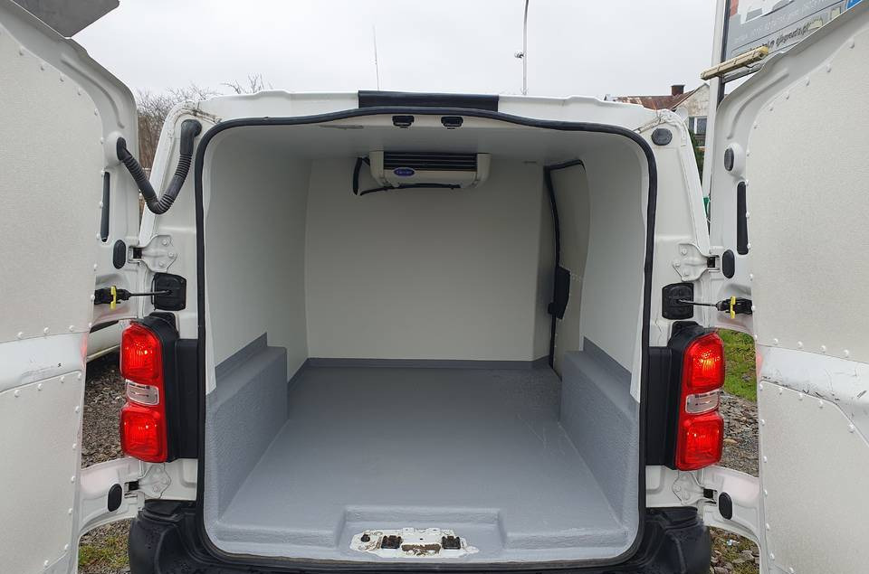 Citroen JUMPY CHLODNIA MROZNIA CARRIER+230V KLIMA EURO6 - Xe van đông lạnh: hình 2 Citroen JUMPY CHLODNIA MROZNIA CARRIER+230V KLIMA EURO6 - Xe van đông lạnh: hình 2
