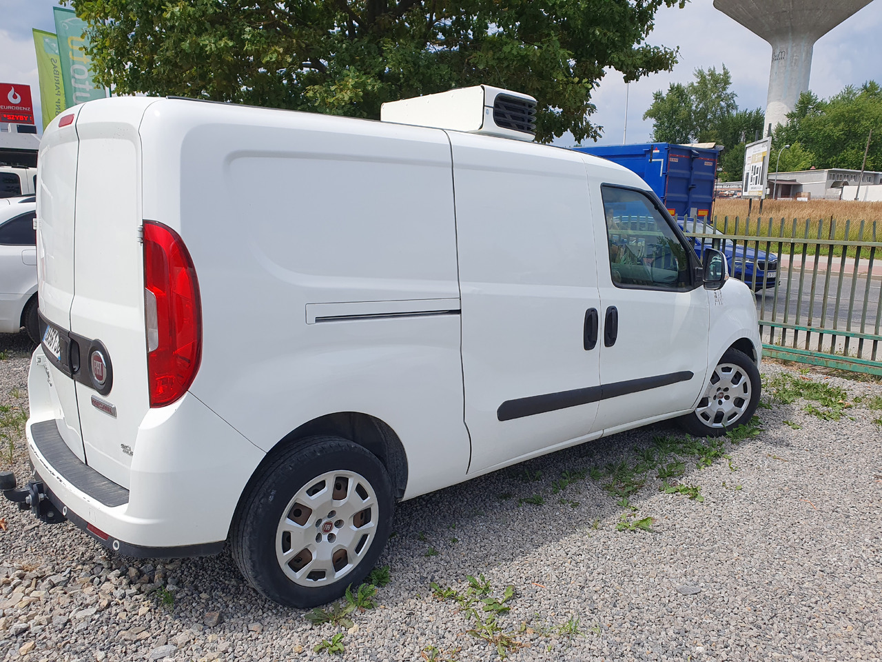 FIAT DOBLO LONG CHLODNIA carrier KLIMA EURO6 - Xe van đông lạnh: hình 2 FIAT DOBLO LONG CHLODNIA carrier KLIMA EURO6 - Xe van đông lạnh: hình 2