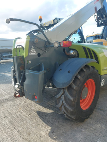 Claas Scorpion 7044 - Xe nhấc hình viễn vọng kính: hình 4 Claas Scorpion 7044 - Xe nhấc hình viễn vọng kính: hình 4
