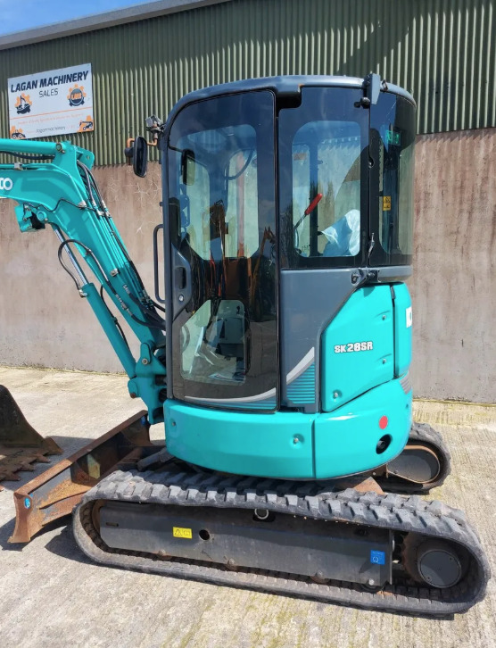 KOBELCO SK28SR-6 - Máy xúc mini: hình 5 KOBELCO SK28SR-6 - Máy xúc mini: hình 5