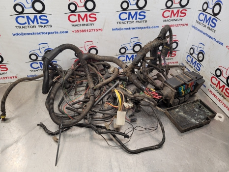 Case Jx80 Upgrade Tier 2 Cab Wiring Loom Cab Wiring Loom, Fuse Box - Cáp/ Dây nịt: hình 2 Case Jx80 Upgrade Tier 2 Cab Wiring Loom Cab Wiring Loom, Fuse Box - Cáp/ Dây nịt: hình 2