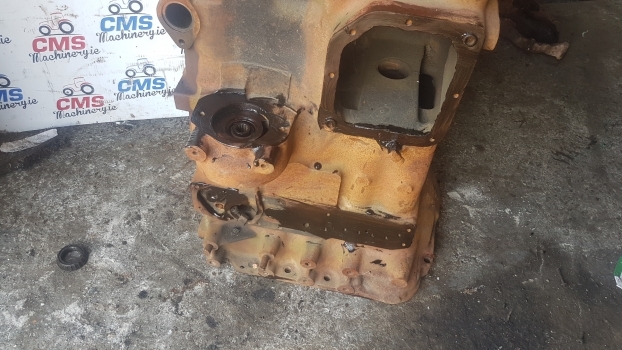 Case Maxxum Mx 100, 110, 120, 135 Maxxum Transmission Housing 299398a1, 304328 - Truyền động cho Máy cày: hình 2 Case Maxxum Mx 100, 110, 120, 135 Maxxum Transmission Housing 299398a1, 304328 - Truyền động cho Máy cày: hình 2