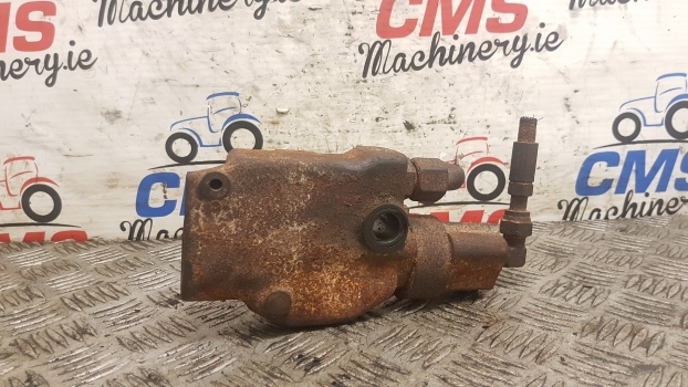 Case Mxc, Maxxum Mx Series Mx110, Mx100, Mx120 Maxxum Hydraulic Valve Body - Van thủy lực cho Máy cày: hình 3 Case Mxc, Maxxum Mx Series Mx110, Mx100, Mx120 Maxxum Hydraulic Valve Body - Van thủy lực cho Máy cày: hình 3