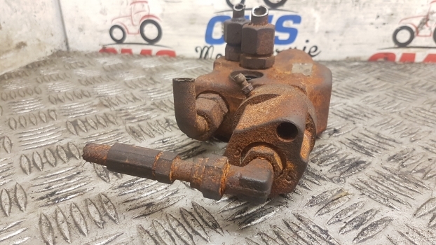 Case Mxc, Maxxum Mx Series Mx110, Mx100, Mx120 Maxxum Hydraulic Valve Body - Van thủy lực cho Máy cày: hình 5 Case Mxc, Maxxum Mx Series Mx110, Mx100, Mx120 Maxxum Hydraulic Valve Body - Van thủy lực cho Máy cày: hình 5