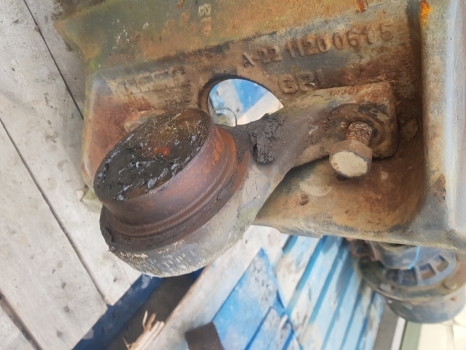 Claas 340cx Front Axle Support Housing Assy 2211200615; 0011200612; 0011200615 - Trục trước cho Máy cày: hình 2 Claas 340cx Front Axle Support Housing Assy 2211200615; 0011200612; 0011200615 - Trục trước cho Máy cày: hình 2
