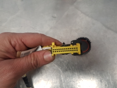 Claas Arion 640, 950, 900, 880, Axion 500,600 Wiring Loom 0011258341 - Cáp/ Dây nịt cho Máy cày: hình 5 Claas Arion 640, 950, 900, 880, Axion 500,600 Wiring Loom 0011258341 - Cáp/ Dây nịt cho Máy cày: hình 5