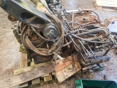 Claas Arion 640 Backend, Lift, Pto, Fwd Dropbox Complete 0011571810 - Trục sau cho Máy cày: hình 4 Claas Arion 640 Backend, Lift, Pto, Fwd Dropbox Complete 0011571810 - Trục sau cho Máy cày: hình 4