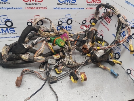 Claas Arion, Axion 640 Cab Wiring Loom Main 0022469930, 0026075290, - Cáp/ Dây nịt cho Máy cày: hình 1 Claas Arion, Axion 640 Cab Wiring Loom Main 0022469930, 0026075290, - Cáp/ Dây nịt cho Máy cày: hình 1