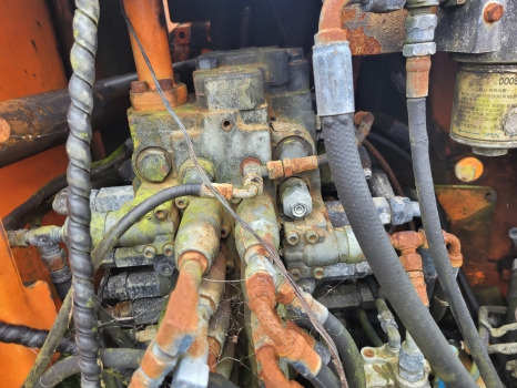 Doosan Dx140lcr, Dx140lc Main Hydraulic Control Valve 420-00465b, 410105-00800 - Thủy lực: hình 2 Doosan Dx140lcr, Dx140lc Main Hydraulic Control Valve 420-00465b, 410105-00800 - Thủy lực: hình 2