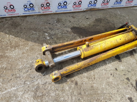 Fermec 860 Loader Bucket Cylinder Ram With Arms - Xi lanh thủy lực cho Gầu: hình 3 Fermec 860 Loader Bucket Cylinder Ram With Arms - Xi lanh thủy lực cho Gầu: hình 3