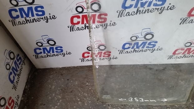 Fiat F, F-dt Series F140, F140dt, F110, F110dt Front Bottom Glass Right 5158494 - Cửa sổ và phụ tùng cho Máy cày: hình 3 Fiat F, F-dt Series F140, F140dt, F110, F110dt Front Bottom Glass Right 5158494 - Cửa sổ và phụ tùng cho Máy cày: hình 3