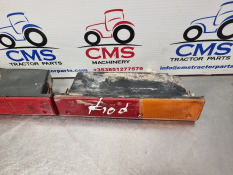 Fiat F140, F Series, F120, Rear Light Combination Pair 9929834, 9929835 - Đèn/ Chiếu sáng: hình 4 Fiat F140, F Series, F120, Rear Light Combination Pair 9929834, 9929835 - Đèn/ Chiếu sáng: hình 4