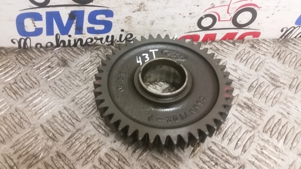 Ford 2600, 3600, 2000, 4000 Transmission Gear 43z 81813567, C5nn7102f - Truyền động cho Máy cày: hình 1 Ford 2600, 3600, 2000, 4000 Transmission Gear 43z 81813567, C5nn7102f - Truyền động cho Máy cày: hình 1