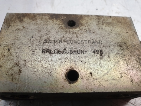 Ford 555 Hydraulic Check Valve 81873170 , Sauer-sundstrand Rpl06/c5-unf 495 - Van thủy lực cho Máy cày: hình 2 Ford 555 Hydraulic Check Valve 81873170 , Sauer-sundstrand Rpl06/c5-unf 495 - Van thủy lực cho Máy cày: hình 2