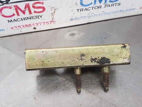Ford 7840, 6640, 8360, 8160, Tm150 Wiper Motor Support 82024730, F0nn94031n75ab - Cần gạt nước cho Máy cày: hình 4 Ford 7840, 6640, 8360, 8160, Tm150 Wiper Motor Support 82024730, F0nn94031n75ab - Cần gạt nước cho Máy cày: hình 4