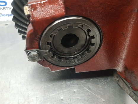 Trục trước Ford 8240, 8340, 7840, Front Axle Differential Unit Complete 5164363, 5164364: hình 6