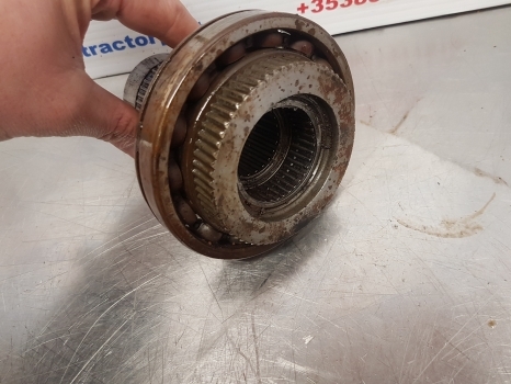 Truyền động cho Máy cày Ford New Holland 40 And Ts Series Main Shaft Rusty 81864318: hình 6
