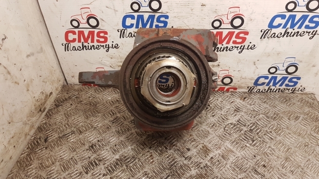 Ford New Holland Fiat 8160 Front Steering Knuckle Spindle Lhs 5171554, 5171533 - Ngõng moay ơ cho Máy cày: hình 1 Ford New Holland Fiat 8160 Front Steering Knuckle Spindle Lhs 5171554, 5171533 - Ngõng moay ơ cho Máy cày: hình 1