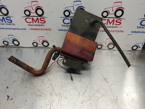 Jcb 2cx Right Hand Side Rear Light 700/23600 - Đèn sau cho Máy xúc trước múc sau: hình 1 Jcb 2cx Right Hand Side Rear Light 700/23600 - Đèn sau cho Máy xúc trước múc sau: hình 1