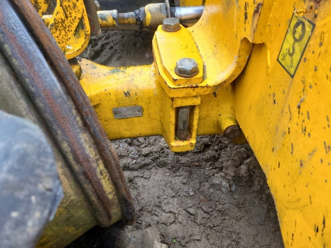Jcb 530-105 Front axle housing rhs 18.16:1, 453/3338 - Trục trước cho Thiết bị xử lý vật liệu: hình 1 Jcb 530-105 Front axle housing rhs 18.16:1, 453/3338 - Trục trước cho Thiết bị xử lý vật liệu: hình 1