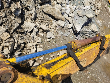 Jcb Jz140, Js130, Js145 Bucket Ram Cylinder 331/41477, 332/k5378, 331/17714 - Xi lanh thủy lực cho Máy xúc: hình 1 Jcb Jz140, Js130, Js145 Bucket Ram Cylinder 331/41477, 332/k5378, 331/17714 - Xi lanh thủy lực cho Máy xúc: hình 1