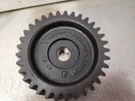 John Deere 1630, 2040, 1640, 1950, 2030 Engine Oil Pump Gear Z33 T20298 - Động cơ và các bộ phận: hình 2 John Deere 1630, 2040, 1640, 1950, 2030 Engine Oil Pump Gear Z33 T20298 - Động cơ và các bộ phận: hình 2