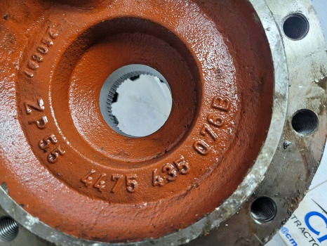 John Deere 3800 Zf Mt3035 Hub Carrier 4475.435.076, 4475.335.076, Z77315 - Trục sau: hình 5 John Deere 3800 Zf Mt3035 Hub Carrier 4475.435.076, 4475.335.076, Z77315 - Trục sau: hình 5