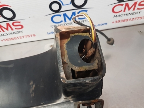 John Deere 6115, 6110m, 6m Series Turn Signal Lights Support L218833 - Đèn báo rẽ cho Máy cày: hình 5 John Deere 6115, 6110m, 6m Series Turn Signal Lights Support L218833 - Đèn báo rẽ cho Máy cày: hình 5