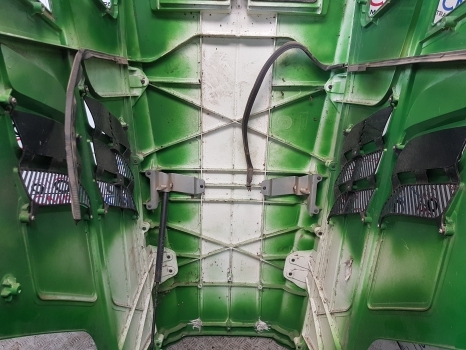 Thân xe và ngoại thất John Deere 6115m, 6m, 6r Series, Engine Bonnet, Hood Assy L207153, L212990: hình 7