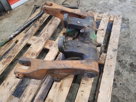 John Deere 6820, 6920, 6810, 6910 Rockshaft, Crossshaft Arm Kit L166976, L166977 - Khung/ Sườn cho Máy móc nông nghiệp: hình 5 John Deere 6820, 6920, 6810, 6910 Rockshaft, Crossshaft Arm Kit L166976, L166977 - Khung/ Sườn cho Máy móc nông nghiệp: hình 5