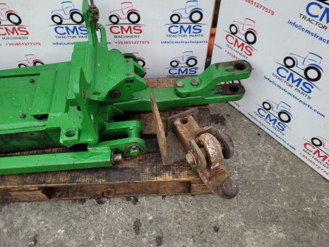John Deere 6m, 6mc, 6r Series 6135r Pick Up Hitch Assy Al229595, Al220950 - Khung/ Sườn: hình 5 John Deere 6m, 6mc, 6r Series 6135r Pick Up Hitch Assy Al229595, Al220950 - Khung/ Sườn: hình 5
