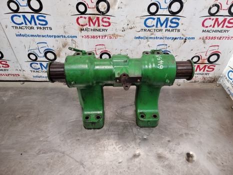 John Deere 6r, 6145r Rock Cross Shaft Support Rockshaft L168104, L220742 - Hệ thống treo: hình 1 John Deere 6r, 6145r Rock Cross Shaft Support Rockshaft L168104, L220742 - Hệ thống treo: hình 1