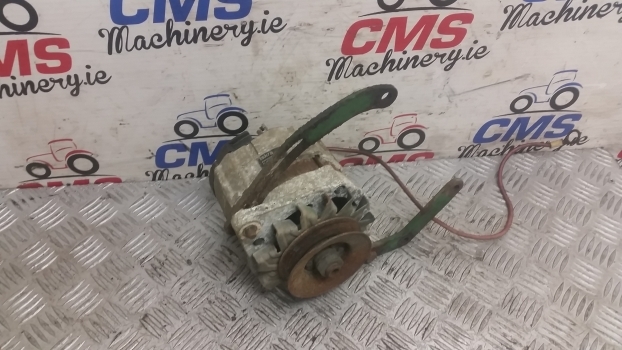 John Deere Case Alternator Iskra 12v65a Aak3330, 11201595, A187873, Re509106 - Máy phát điện cho Máy cày: hình 1 John Deere Case Alternator Iskra 12v65a Aak3330, 11201595, A187873, Re509106 - Máy phát điện cho Máy cày: hình 1