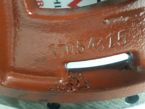 Lamborghini 1106 Same Laser 110 Rear Axle Brake Plate Lhs 0.170.5431.0, 17054315 - Phụ tùng phanh cho Máy cày: hình 3 Lamborghini 1106 Same Laser 110 Rear Axle Brake Plate Lhs 0.170.5431.0, 17054315 - Phụ tùng phanh cho Máy cày: hình 3