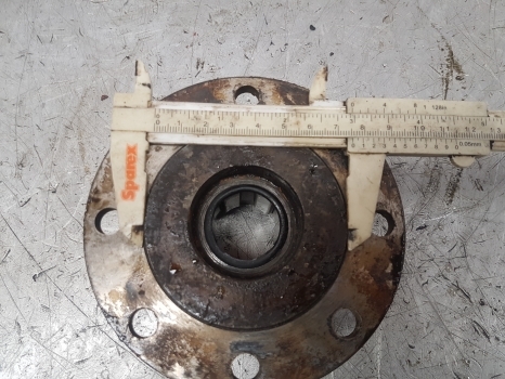 Manitou Maniscopic Dana Spicer Clark Hurth Axle Input Flange 717.14.046.01 - Trục và các bộ phận cho Xe nhấc hình viễn vọng kính: hình 2 Manitou Maniscopic Dana Spicer Clark Hurth Axle Input Flange 717.14.046.01 - Trục và các bộ phận cho Xe nhấc hình viễn vọng kính: hình 2