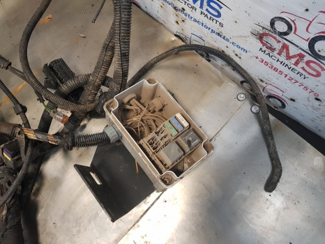 Manitou Mlt735-120 Lsu Wiring Loom Parts Engine Wiring Loom, Fuse Box - Cáp/ Dây nịt: hình 2 Manitou Mlt735-120 Lsu Wiring Loom Parts Engine Wiring Loom, Fuse Box - Cáp/ Dây nịt: hình 2