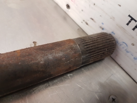 Massey Ferguson 2620, 2720, 2640, 2680 Pto Drive Shaft 36 Splines 3052679m2 - Bán trục cho Máy cày: hình 3 Massey Ferguson 2620, 2720, 2640, 2680 Pto Drive Shaft 36 Splines 3052679m2 - Bán trục cho Máy cày: hình 3
