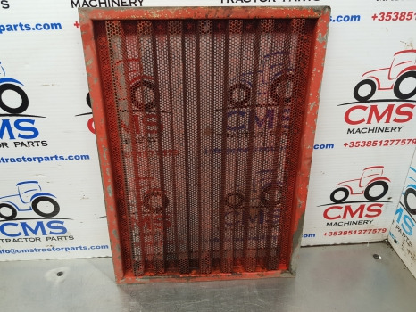 Lưới tản nhiệt Massey Ferguson 2640, 2720, 2645, 2685, 2725 Side Grille, Grill Panel 3381044m91: hình 1