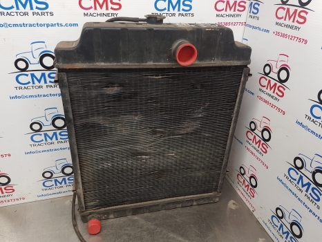 Massey Ferguson 365, 375, 385, 390, 398 Radiator 1695721m2 - Bộ tản nhiệt cho Máy cày: hình 1 Massey Ferguson 365, 375, 385, 390, 398 Radiator 1695721m2 - Bộ tản nhiệt cho Máy cày: hình 1