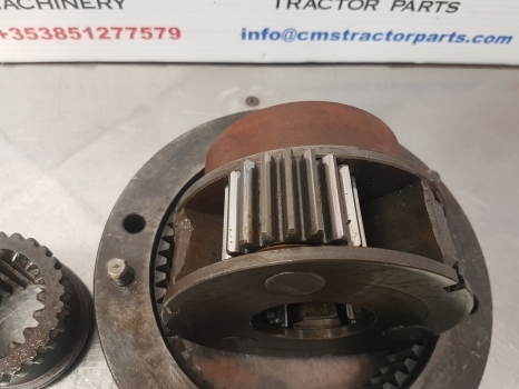 Massey Ferguson 50b, Mf50b Transmission Planetary Reduction Assembly - Truyền động cho Máy xúc trước múc sau: hình 5 Massey Ferguson 50b, Mf50b Transmission Planetary Reduction Assembly - Truyền động cho Máy xúc trước múc sau: hình 5