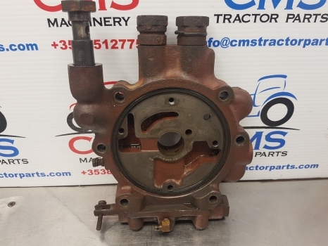 Massey Ferguson 50b Transmission Housing, Pump Housing Rcf7115b Mf - Truyền động cho Máy cày: hình 2 Massey Ferguson 50b Transmission Housing, Pump Housing Rcf7115b Mf - Truyền động cho Máy cày: hình 2