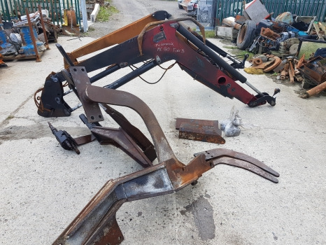 Mccormick Mc 130 Power4 Tier 3, 120, 110, Front Loader Complete - Máy chất hàng trước cho máy cày: hình 1 Mccormick Mc 130 Power4 Tier 3, 120, 110, Front Loader Complete - Máy chất hàng trước cho máy cày: hình 1