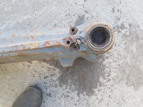 New Holland 60, Tm, Tsa Tm 120 Front Axle Housing 5182893, 87652088, 5182976 - Trục trước cho Máy cày: hình 4 New Holland 60, Tm, Tsa Tm 120 Front Axle Housing 5182893, 87652088, 5182976 - Trục trước cho Máy cày: hình 4