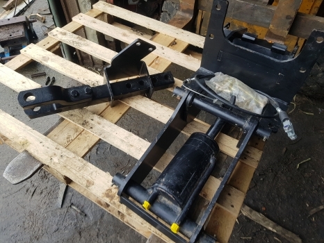 New Holland Case Td5, Td, Farmall, Jx Ser Dromone Pick Up Hitch Complete P57828 - Bộ ghép nhanh cho Máy cày: hình 1 New Holland Case Td5, Td, Farmall, Jx Ser Dromone Pick Up Hitch Complete P57828 - Bộ ghép nhanh cho Máy cày: hình 1