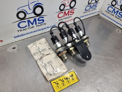 New Holland Case Tm Loaders, Hydraulic Quick Coupler Connector Assy Ldr10339937 - Thủy lực: hình 2 New Holland Case Tm Loaders, Hydraulic Quick Coupler Connector Assy Ldr10339937 - Thủy lực: hình 2