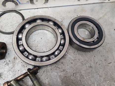 New Holland T6 Case Maxxum 145 Pto Assorted Parts Pto Assorted Parts - Truyền động cho Máy cày: hình 5 New Holland T6 Case Maxxum 145 Pto Assorted Parts Pto Assorted Parts - Truyền động cho Máy cày: hình 5